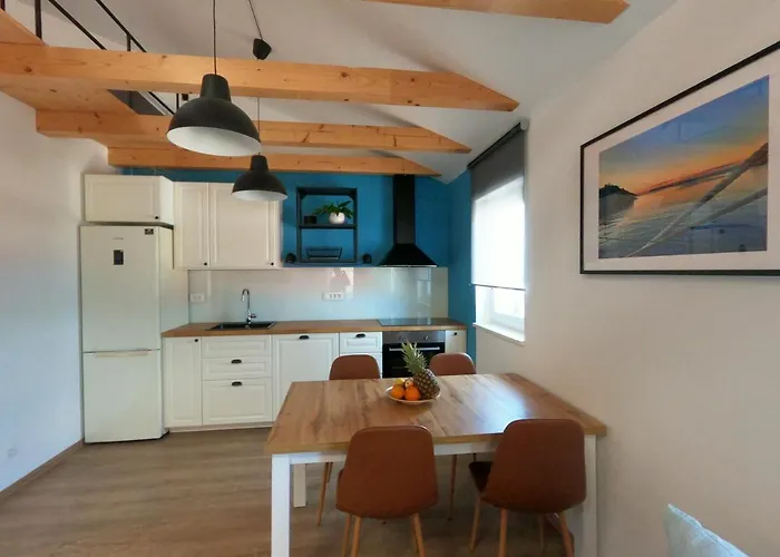 Gavan 公寓 茨雷斯